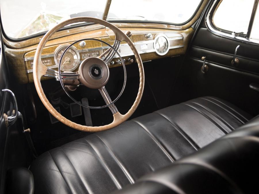  Packard 120 Convertible Sedan 1940 года  (фото 6 из 8)